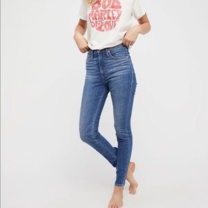 Free People Levi’s Mile High Super Skinny Jeans